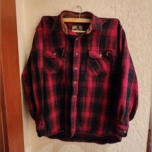 Field & Stream button up red flannel size L